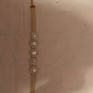 Flower lace choker